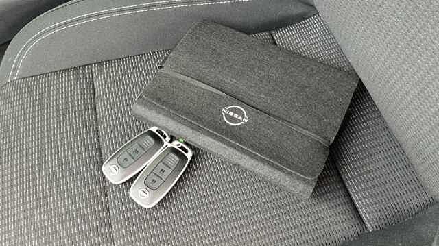 Nissan Qashqai 1.3 DiG-T MH Acenta Premium 5dr