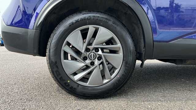 Nissan Qashqai 1.3 DiG-T MH Acenta Premium 5dr