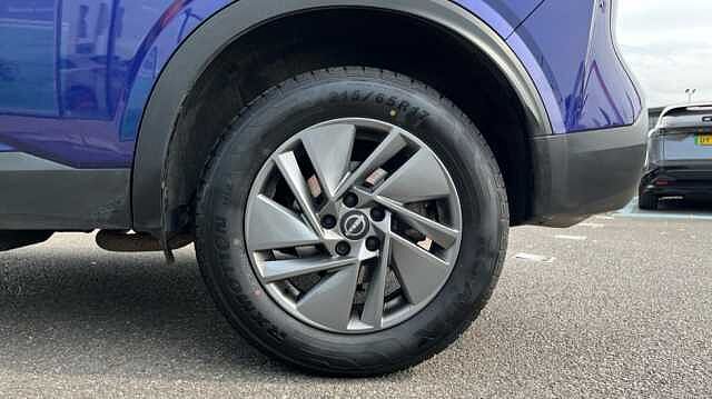 Nissan Qashqai 1.3 DiG-T MH Acenta Premium 5dr