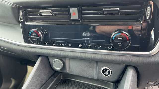 Nissan Qashqai 1.3 DiG-T MH Acenta Premium 5dr