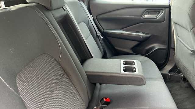 Nissan Qashqai 1.3 DiG-T MH Acenta Premium 5dr