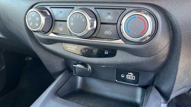 Nissan Juke 1.0 DiG-T 114 Acenta 5dr