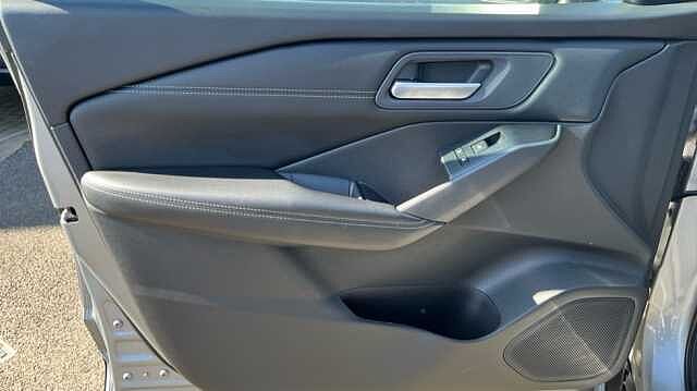 Nissan Qashqai QASHQAI 1.3 DiG-T MH Acenta Premium 5dr