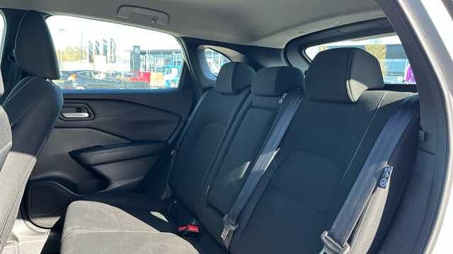 Nissan Qashqai QASHQAI 1.3 DiG-T MH Acenta Premium 5dr