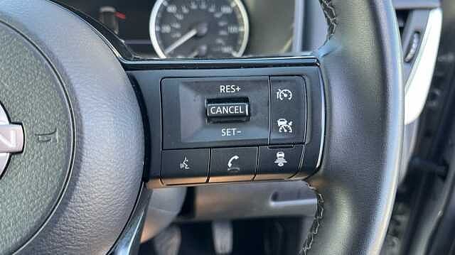 Nissan Qashqai QASHQAI 1.3 DiG-T MH Acenta Premium 5dr