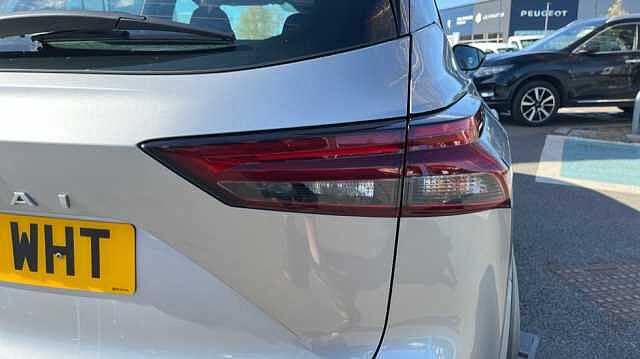 Nissan Qashqai QASHQAI 1.3 DiG-T MH Acenta Premium 5dr