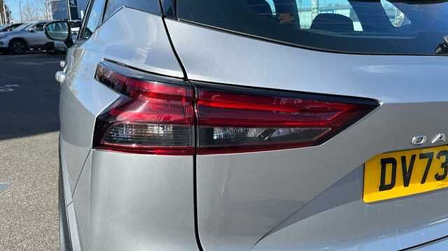 Nissan Qashqai QASHQAI 1.3 DiG-T MH Acenta Premium 5dr