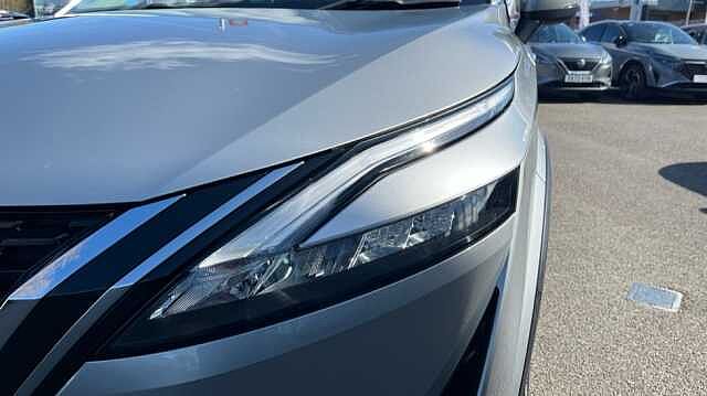 Nissan Qashqai QASHQAI 1.3 DiG-T MH Acenta Premium 5dr