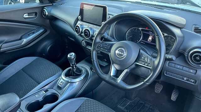 Nissan Juke JUKE 1.0 DiG-T 114 N-Connecta 5dr