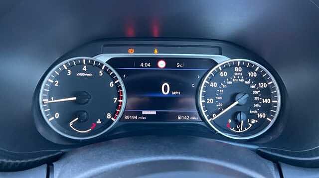 Nissan Juke JUKE 1.0 DiG-T 114 N-Connecta 5dr