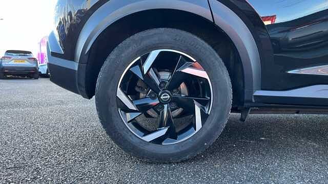 Nissan Juke JUKE 1.0 DiG-T 114 N-Connecta 5dr