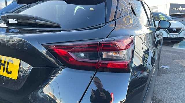 Nissan Juke JUKE 1.0 DiG-T 114 N-Connecta 5dr