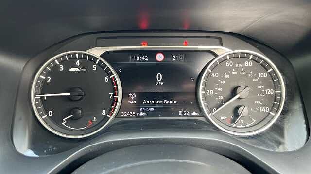 Nissan Qashqai 1.3 DiG-T MH Acenta Premium 5dr