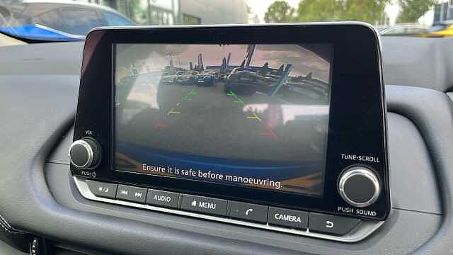 Nissan Qashqai 1.3 DiG-T MH Acenta Premium 5dr