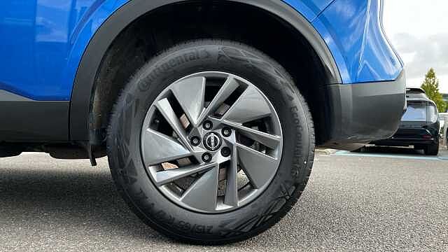 Nissan Qashqai 1.3 DiG-T MH Acenta Premium 5dr