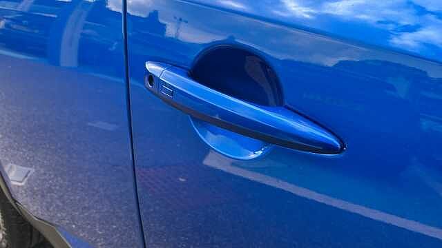 Nissan Qashqai 1.3 DiG-T MH Acenta Premium 5dr