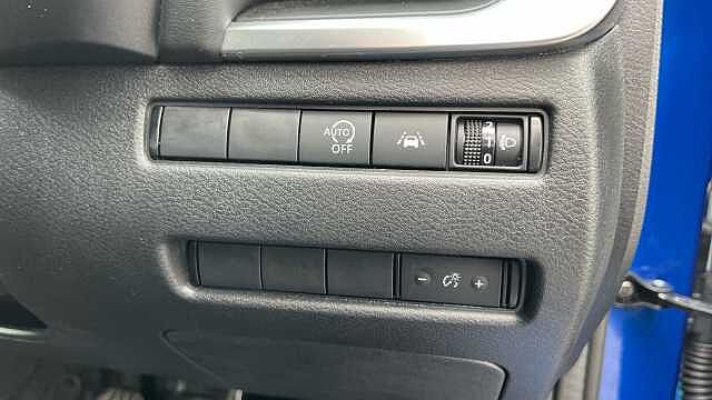 Nissan Qashqai 1.3 DiG-T MH Acenta Premium 5dr