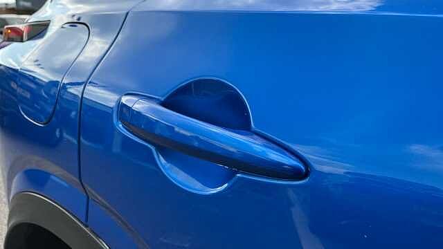 Nissan Qashqai 1.3 DiG-T MH Acenta Premium 5dr