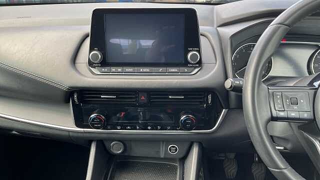 Nissan Qashqai 1.3 DiG-T MH Acenta Premium 5dr