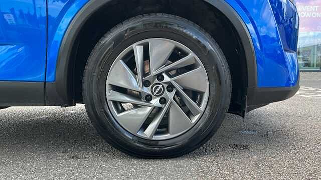 Nissan Qashqai 1.3 DiG-T MH Acenta Premium 5dr