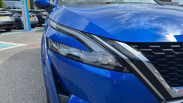 Nissan Qashqai 1.3 DiG-T MH Acenta Premium 5dr