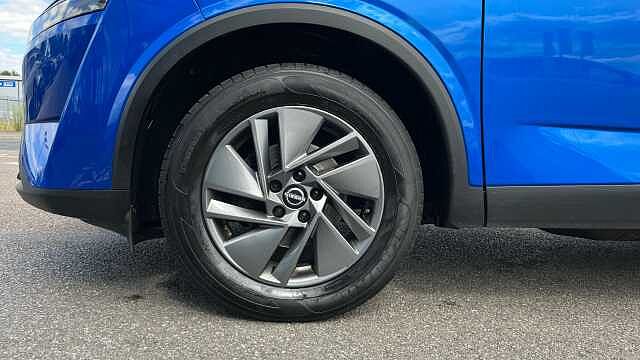 Nissan Qashqai 1.3 DiG-T MH Acenta Premium 5dr