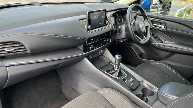 Nissan Qashqai 1.3 DiG-T MH Acenta Premium 5dr