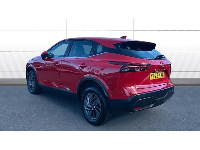 Nissan Qashqai 1.3 DiG-T MH Acenta Premium 5dr Petrol Hatchback