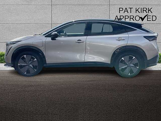 Nissan Ariya 63B ADVANCE *22Kwh CHARGER,SKY PACK,