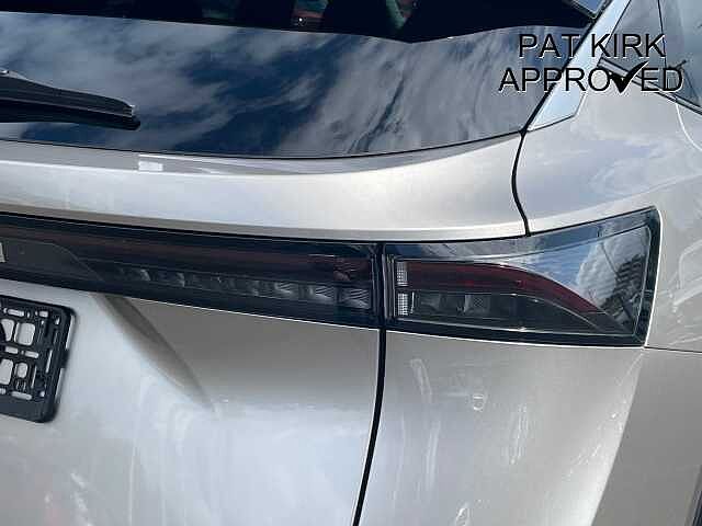 Nissan Ariya 63B ADVANCE *22Kwh CHARGER,SKY PACK,