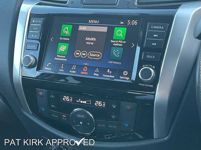 Nissan Navara Double Cab Pick Up Tekna 2.3dCi 190 TT 4WD Auto