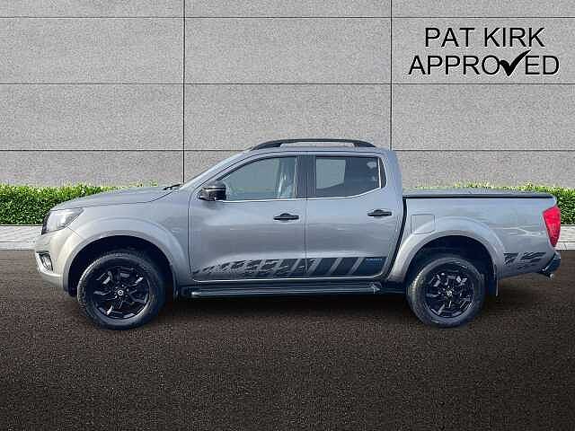 Nissan Navara Double Cab Pick Up N-Guard 2.3dCi 190 TT 4WD Auto
