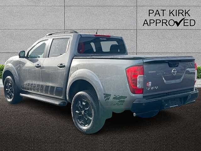Nissan Navara Double Cab Pick Up N-Guard 2.3dCi 190 TT 4WD Auto