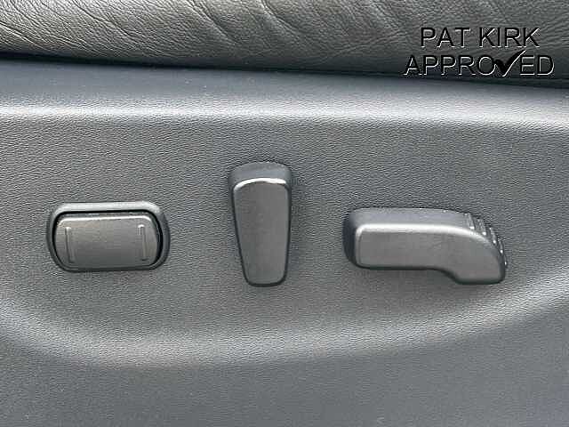 Nissan Navara Double Cab Pick Up N-Guard 2.3dCi 190 TT 4WD Auto