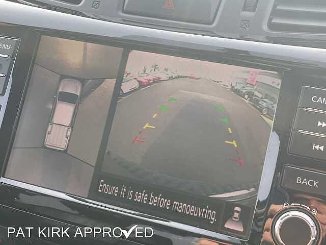 Nissan Navara Double Cab Pick Up N-Guard 2.3dCi 190 TT 4WD Auto