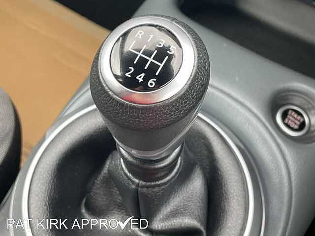 Nissan Juke 1.0 DiG-T 114 N-Connecta 5dr