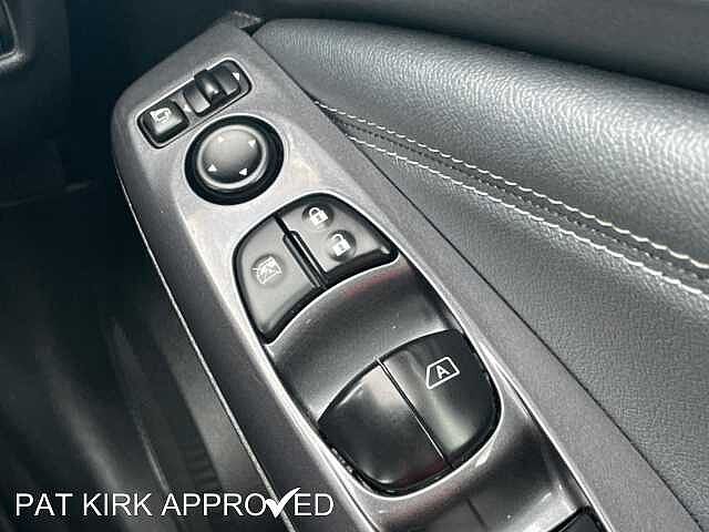 Nissan Juke 1.0 DiG-T 114 N-Connecta 5dr