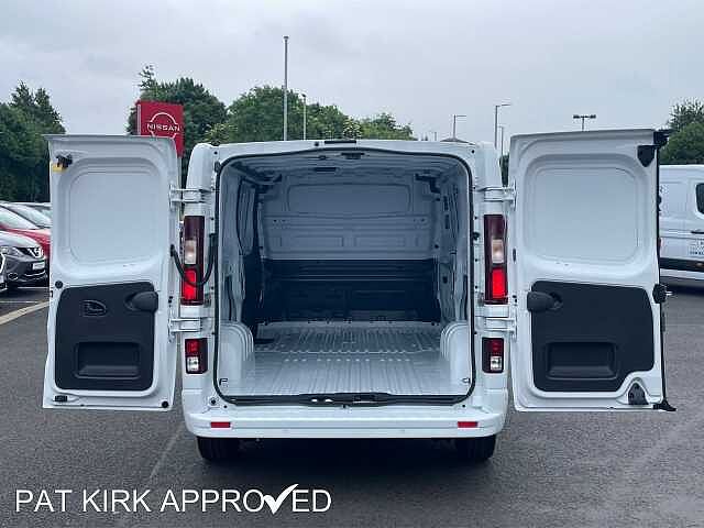 Nissan Primastar 2.0 dCi 130ps H1 Tekna Van