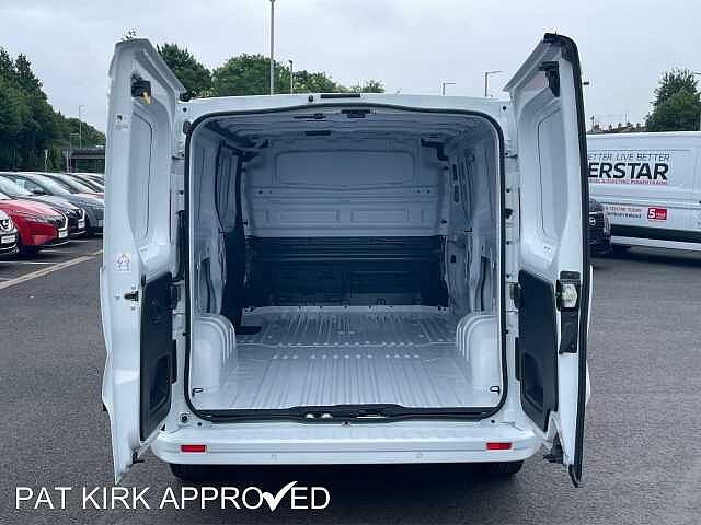 Nissan Primastar 2.0 dCi 130ps H1 Tekna Van