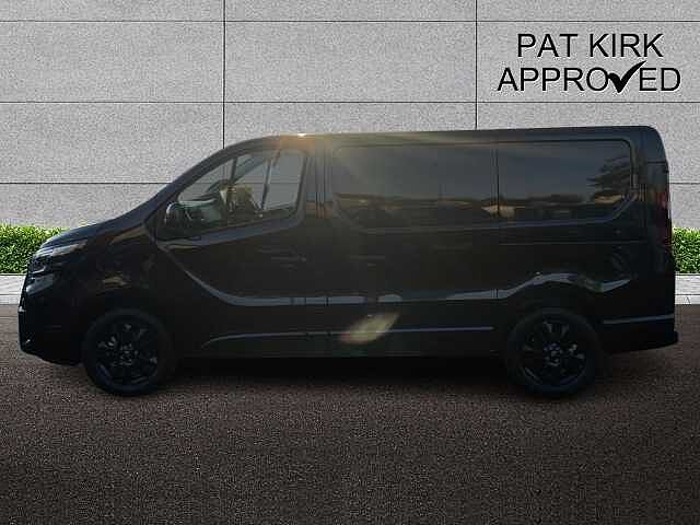 Nissan Primastar 2.0 dCi 130ps H1 Tekna Van