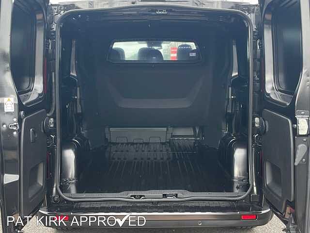 Nissan Primastar 2.0 dCi 150ps H1 Tekna Crew Van