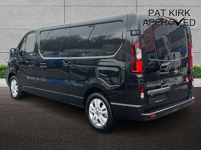 Nissan Primastar 2.0 dCi 130ps H1 Tekna Van