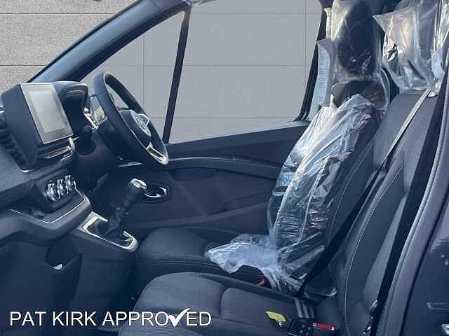 Nissan Primastar 2.0 dCi 150ps H1 Tekna Crew Van