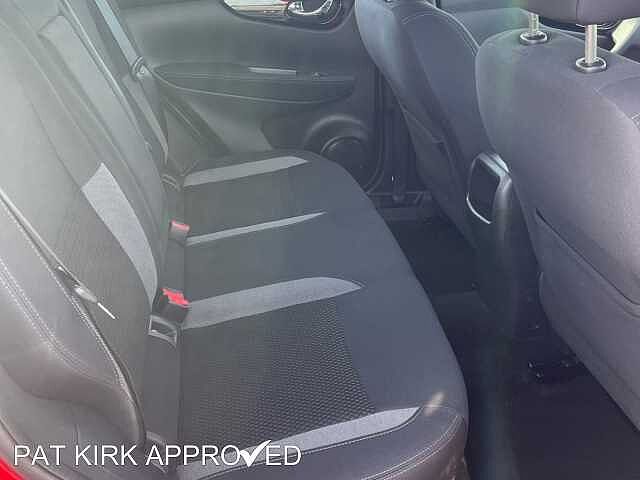 Nissan Qashqai 1.3 DiG-T Acenta Premium 5dr