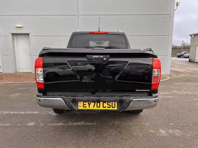 Nissan Navara 2.3dCi TT (EU6dt) Tekna Doub Cab 4WD Pickup