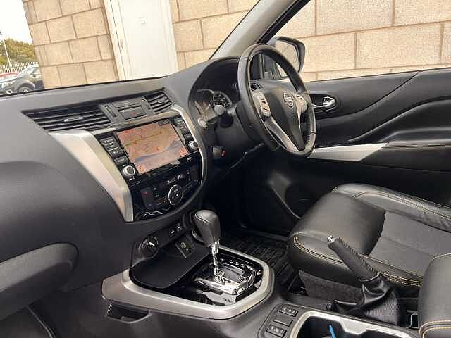 Nissan Navara 2.3dCi TT (EU6dt) N-Guard Double 4WD Pickup