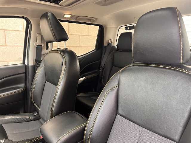 Nissan Navara 2.3dCi TT (EU6dt) N-Guard Double 4WD Pickup