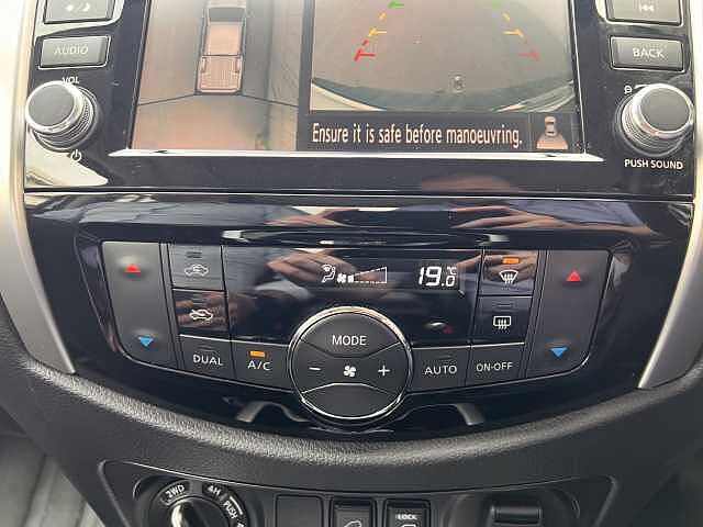 Nissan Navara 2.3dCi TT (EU6dt) N-Guard Double 4WD Pickup