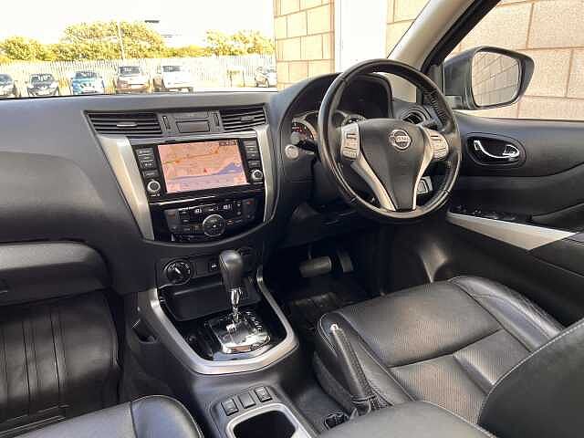 Nissan 2.3DCI TT (EU6DT) TEKNA DOUB CAB 4WD PICKUP 2.3DCI TT (EU6DT) TEKNA DOUB CAB 4WD PICKUP