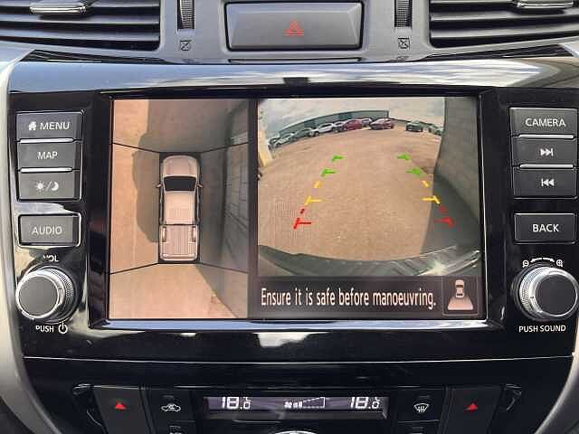 Nissan 2.3DCI TT (EU6DT) TEKNA DOUB CAB 4WD PICKUP 2.3DCI TT (EU6DT) TEKNA DOUB CAB 4WD PICKUP